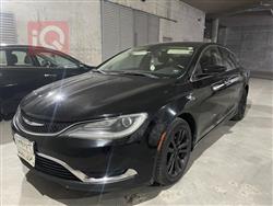 Chrysler 200